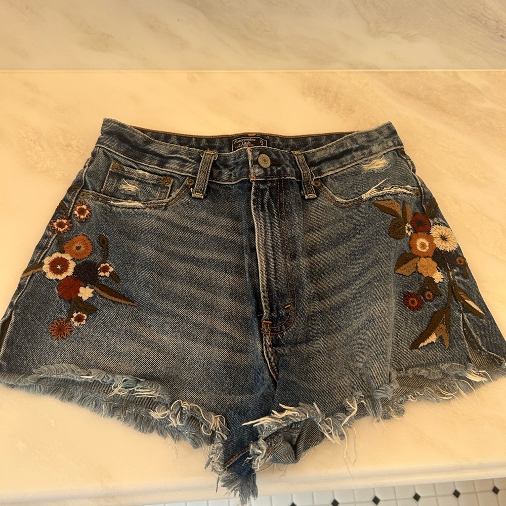 Abercrombie shorts